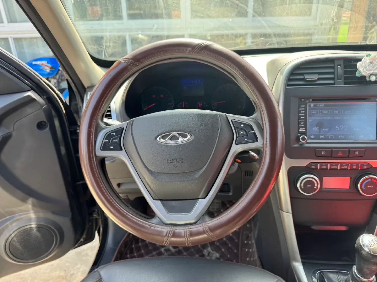 2015 Chery Tiggo 3 1.6L 126HP L4 5MT,autocango,china used car exporter,china ev exporter,chinese used car exporter,chinese used ev exporter