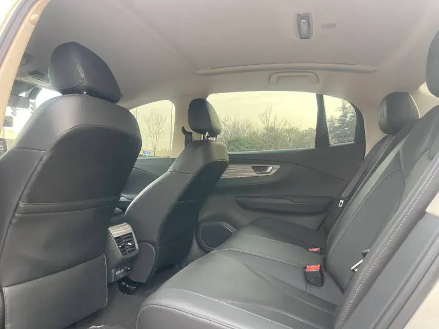 2023 HongQi E-QM5 BEV 82KWH,autocango,china used car exporter,china ev exporter,chinese used car exporter,chinese used ev exporter