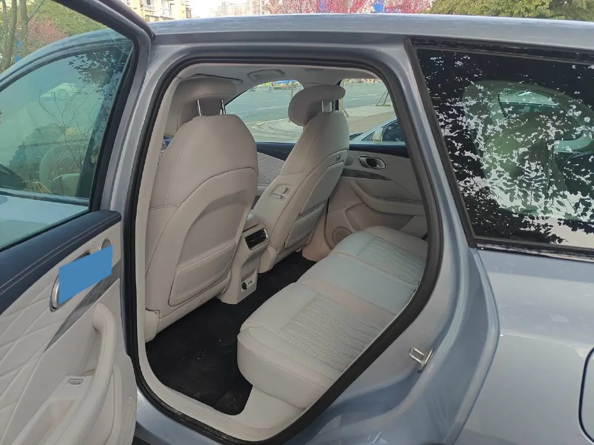 2024 Neta L 1.5L 91HP L4 REEV 40KWH,autocango,china used car exporter,china ev exporter,chinese used car exporter,chinese used ev exporter