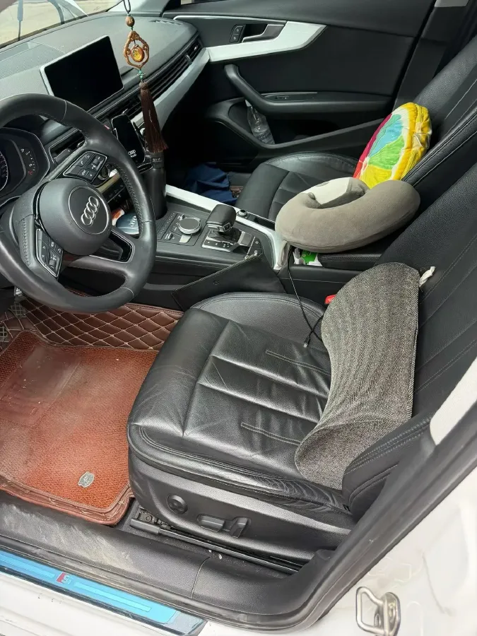 2019 Audi A4L 2.0T 190HP L4 7DCT,autocango,china used car exporter,china ev exporter,chinese used car exporter,chinese used ev exporter