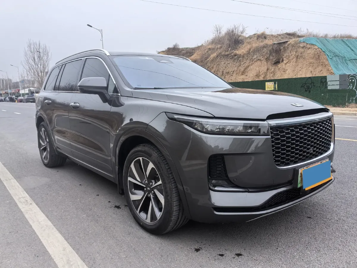 2021 Li ONE Range Extended 131HP REEV 40.5KWH,autocango,china used car exporter,china ev exporter,chinese used car exporter,chinese used ev exporter