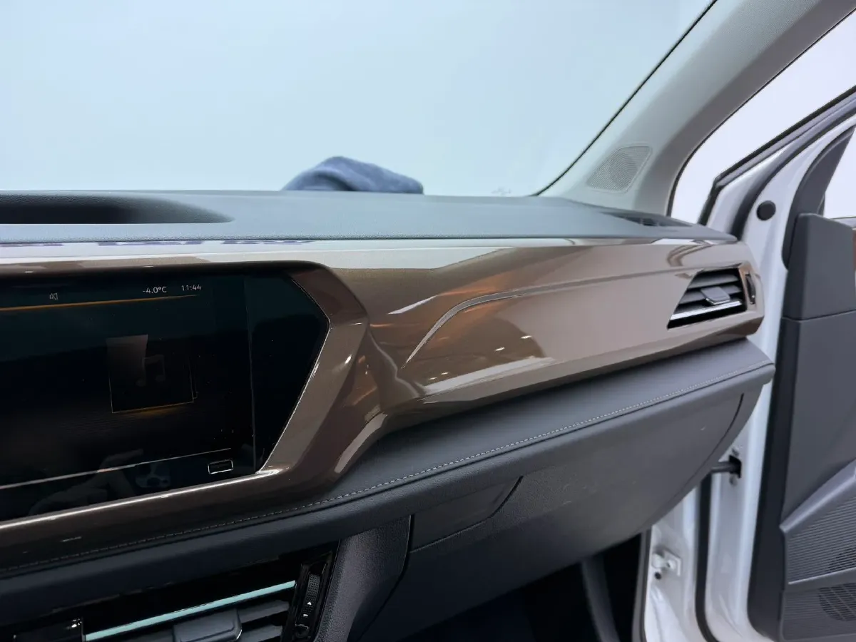 2021 Volkswagen Tharu 1.4T 150HP L4 7DCT,autocango,china used car exporter,china ev exporter,chinese used car exporter,chinese used ev exporter