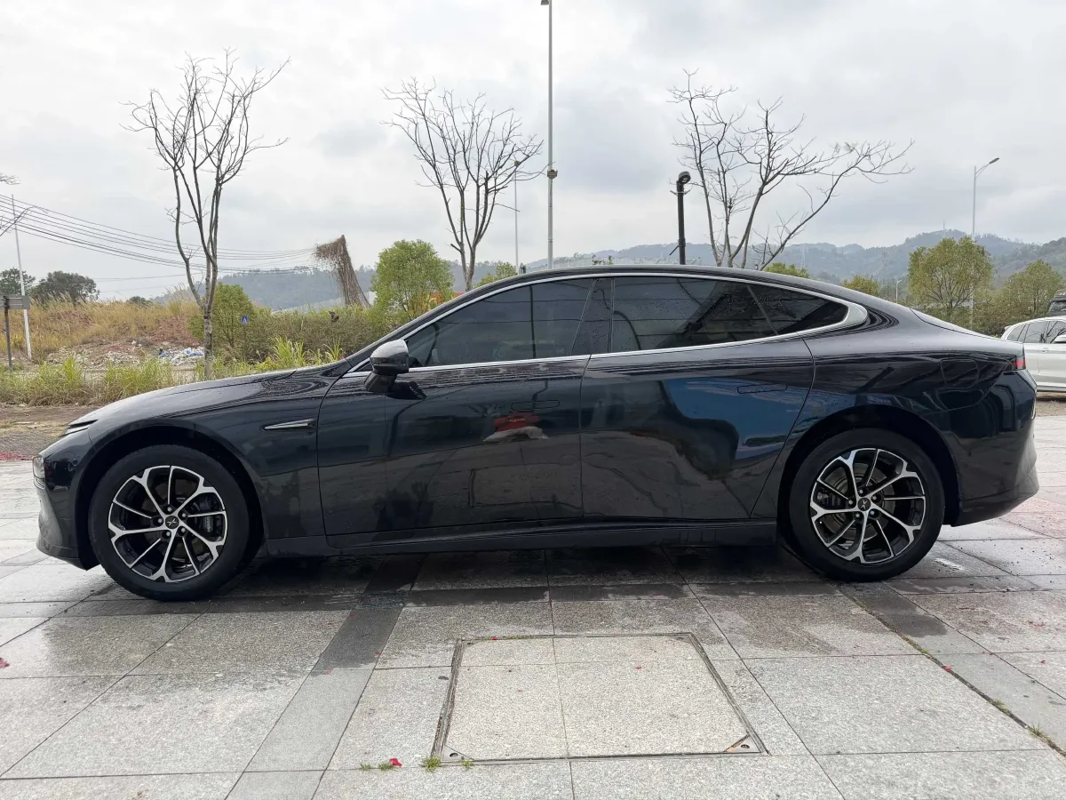 2022 Xpeng P7 BEV 60.2KWH,autocango,china used car exporter,china ev exporter,chinese used car exporter,chinese used ev exporter
