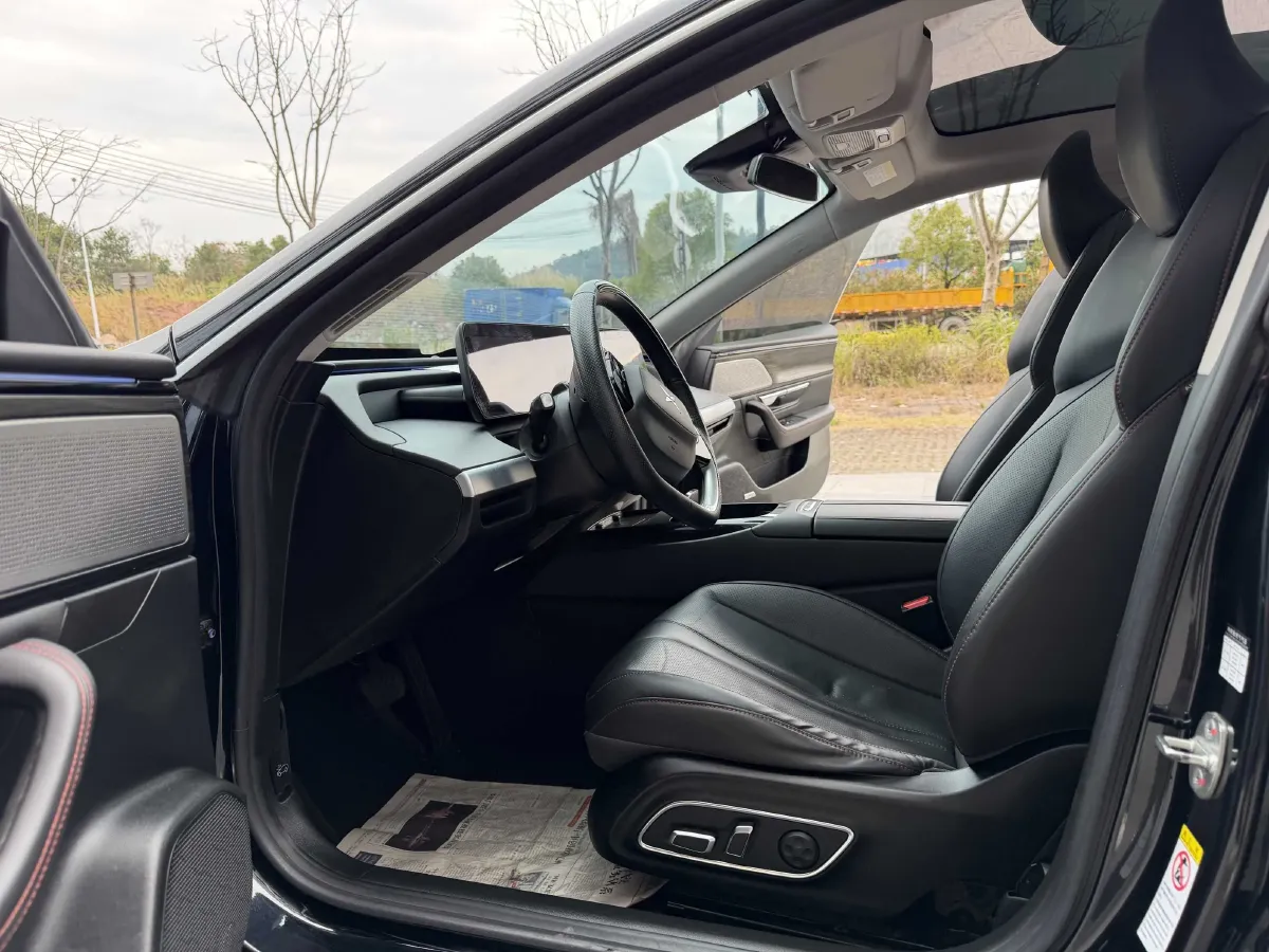 2022 Xpeng P7 BEV 60.2KWH,autocango,china used car exporter,china ev exporter,chinese used car exporter,chinese used ev exporter