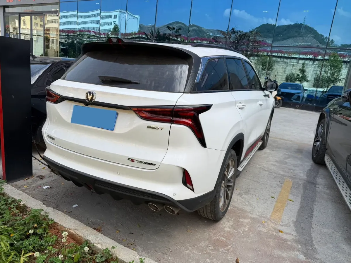 2022 ChangAn CS75 Plus 2.0T 233HP L4 8AT,autocango,china used car exporter,china ev exporter,chinese used car exporter,chinese used ev exporter