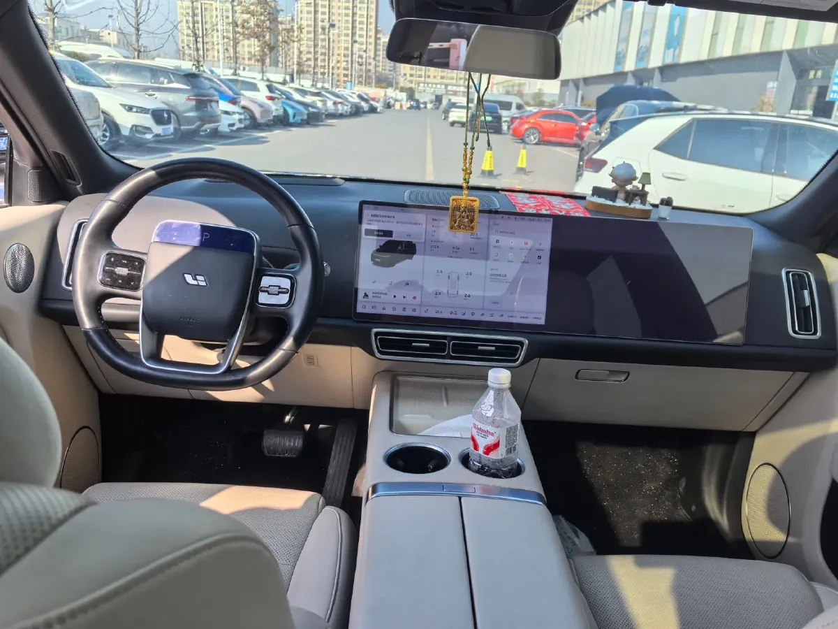 2023 Li L9 Range Extended 154HP REEV 42.6KWH,autocango,china used car exporter,china ev exporter,chinese used car exporter,chinese used ev exporter