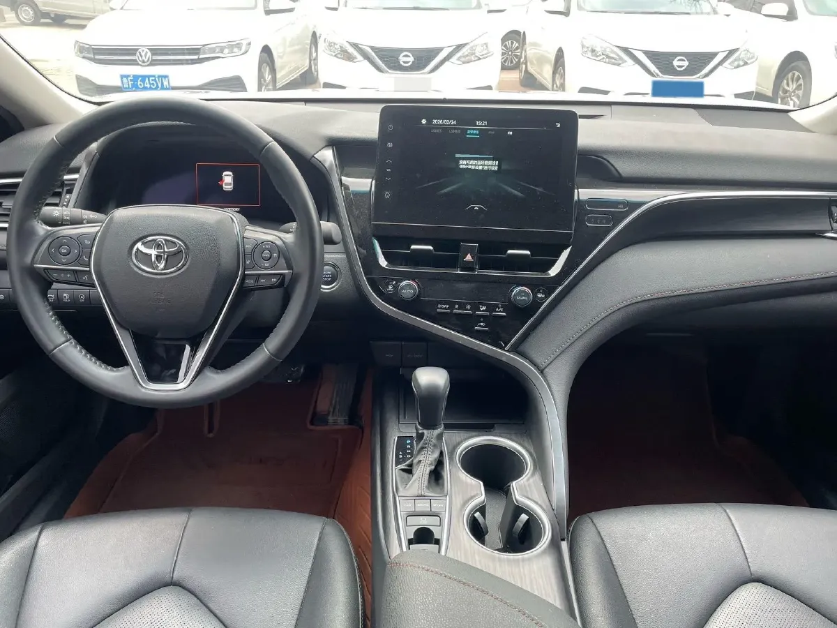 2021 Toyota Camry 2.5L 209HP L4 8AT,autocango,china used car exporter,china ev exporter,chinese used car exporter,chinese used ev exporter