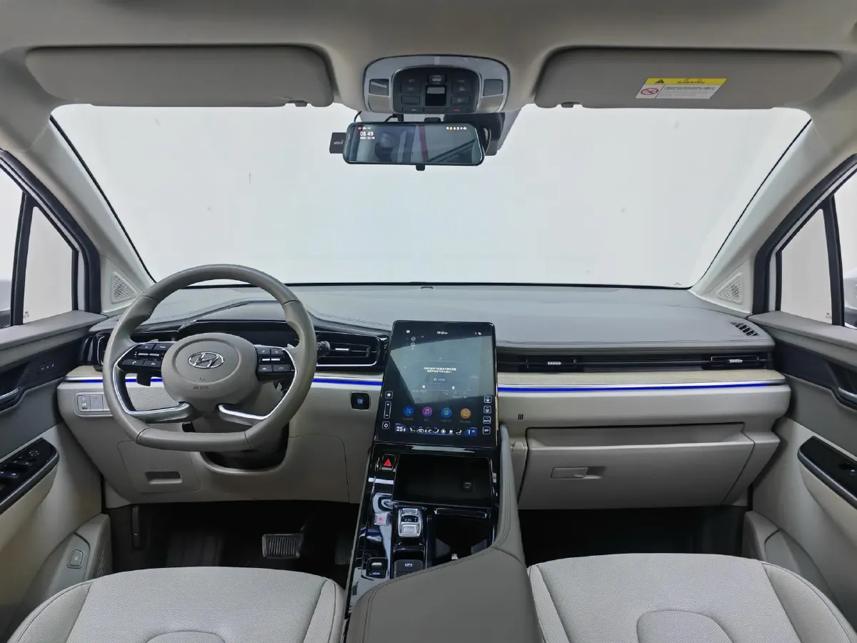 2021 Hyundai Custo 2.0T 236HP L4 8AT,autocango,china used car exporter,china ev exporter,chinese used car exporter,chinese used ev exporter