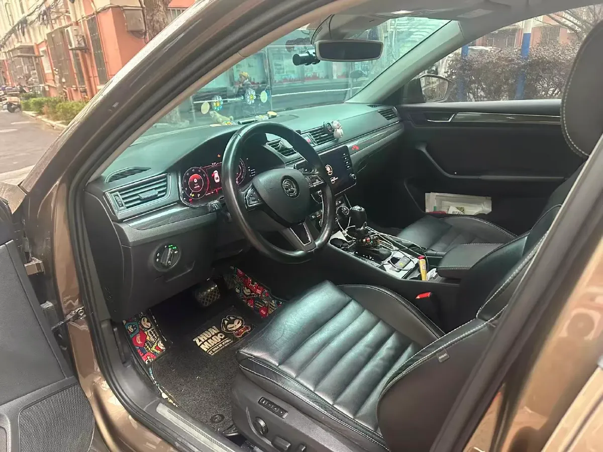 2018 Skoda Kodiak 1.8T 180HP L4 7DCT,autocango,china used car exporter,china ev exporter,chinese used car exporter,chinese used ev exporter