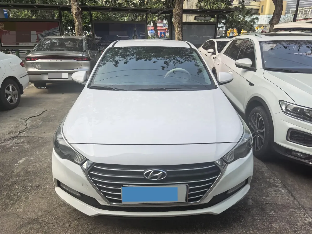 2016 Hyundai Verna 1.4L 100HP L4 6AT,autocango,china used car exporter,china ev exporter,chinese used car exporter,chinese used ev exporter