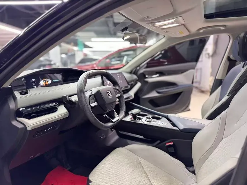 2023 ChangAn UNI-V iDD 1.5T 170HP L4 6TCT PHEV 18.4KWH,autocango,china used car exporter,china ev exporter,chinese used car exporter,chinese used ev exporter