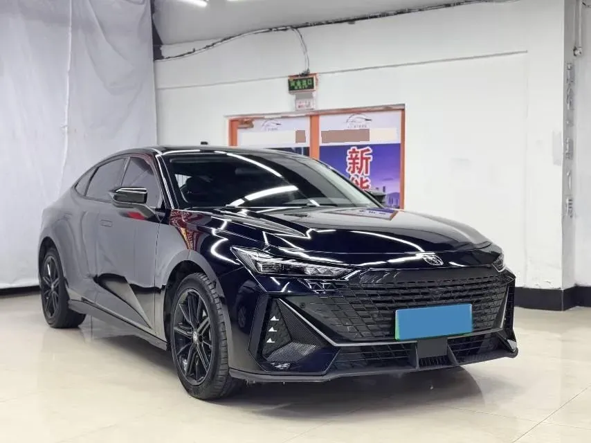 2023 ChangAn UNI-V iDD 1.5T 170HP L4 6TCT PHEV 18.4KWH,autocango,china used car exporter,china ev exporter,chinese used car exporter,chinese used ev exporter