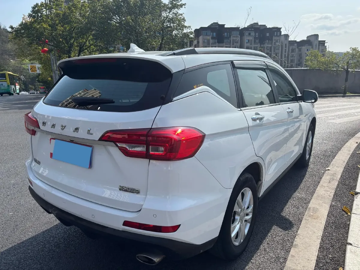 2019 Haval M6 1.5T 150HP L4 6MT,autocango,china used car exporter,china ev exporter,chinese used car exporter,chinese used ev exporter