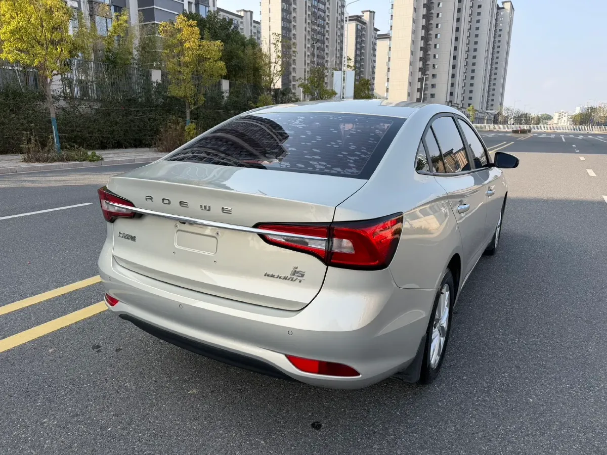 2020 Roewe i5 1.5L 120HP L4 CVT,autocango,china used car exporter,china ev exporter,chinese used car exporter,chinese used ev exporter