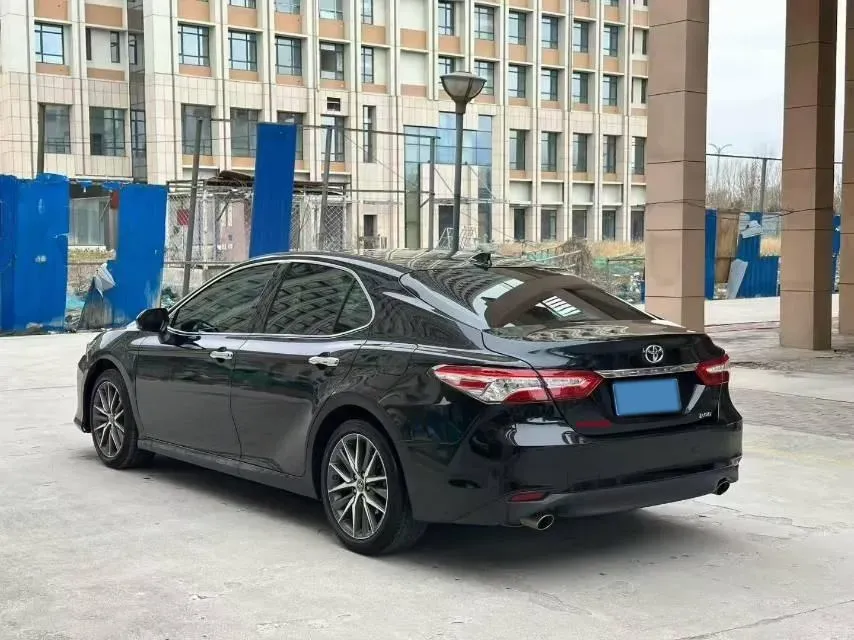 2021 Toyota Camry 2.5L 209HP L4 8AT,autocango,china used car exporter,china ev exporter,chinese used car exporter,chinese used ev exporter