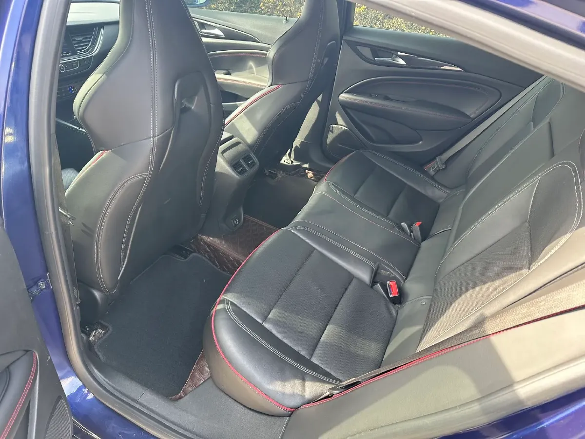 2020 Buick Regal 2.0T 237HP L4 9AT,autocango,china used car exporter,china ev exporter,chinese used car exporter,chinese used ev exporter