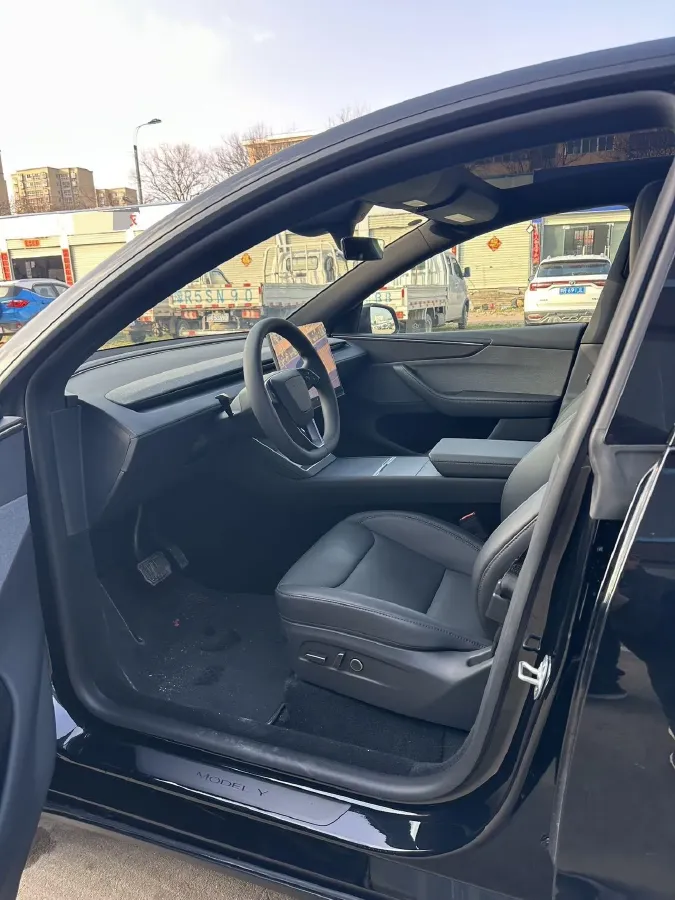 2026 Tesla Model Y BEV,autocango,china used car exporter,china ev exporter,chinese used car exporter,chinese used ev exporter