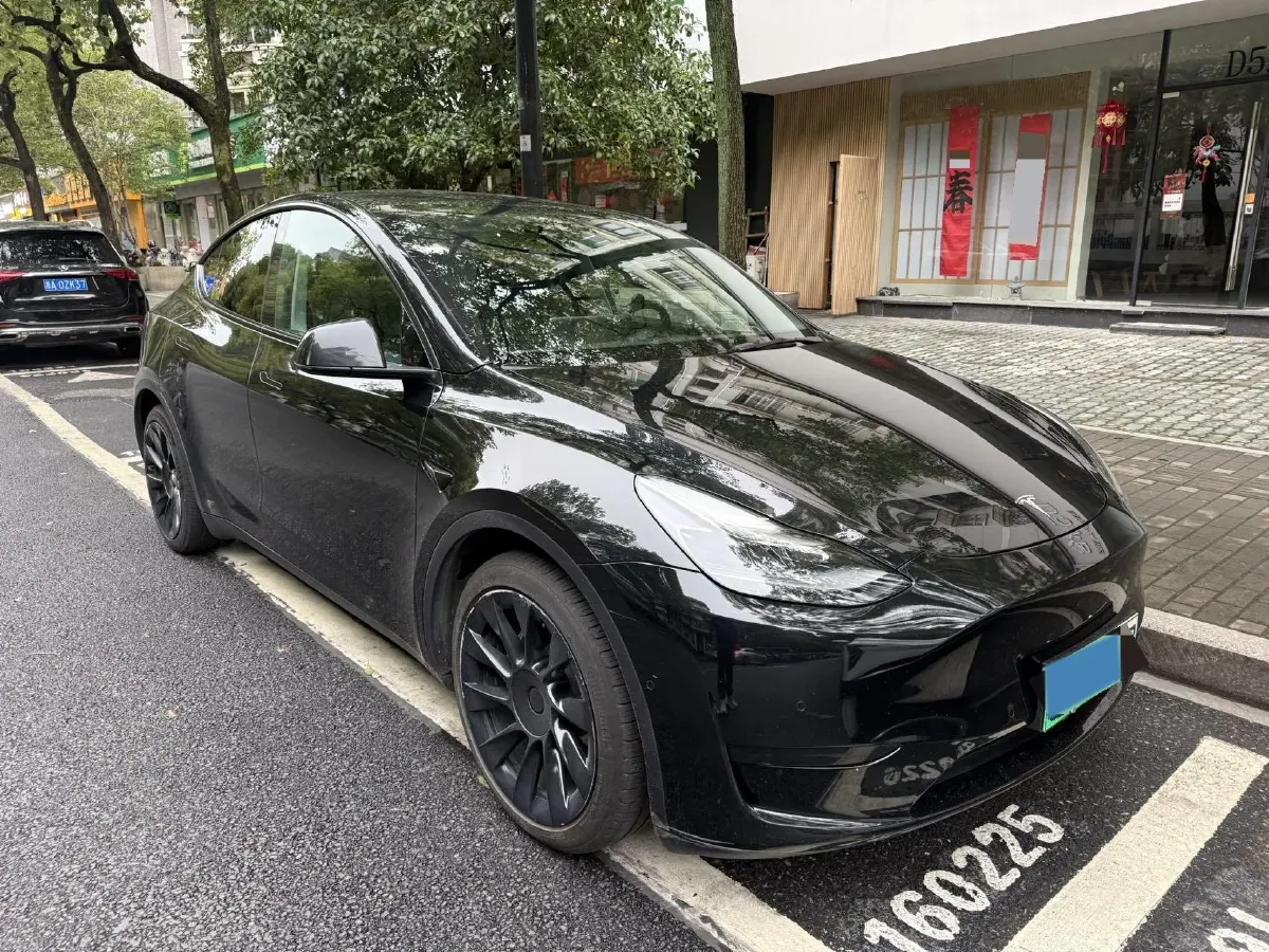 2022 Tesla Model Y BEV 60KWH,autocango,china used car exporter,china ev exporter,chinese used car exporter,chinese used ev exporter