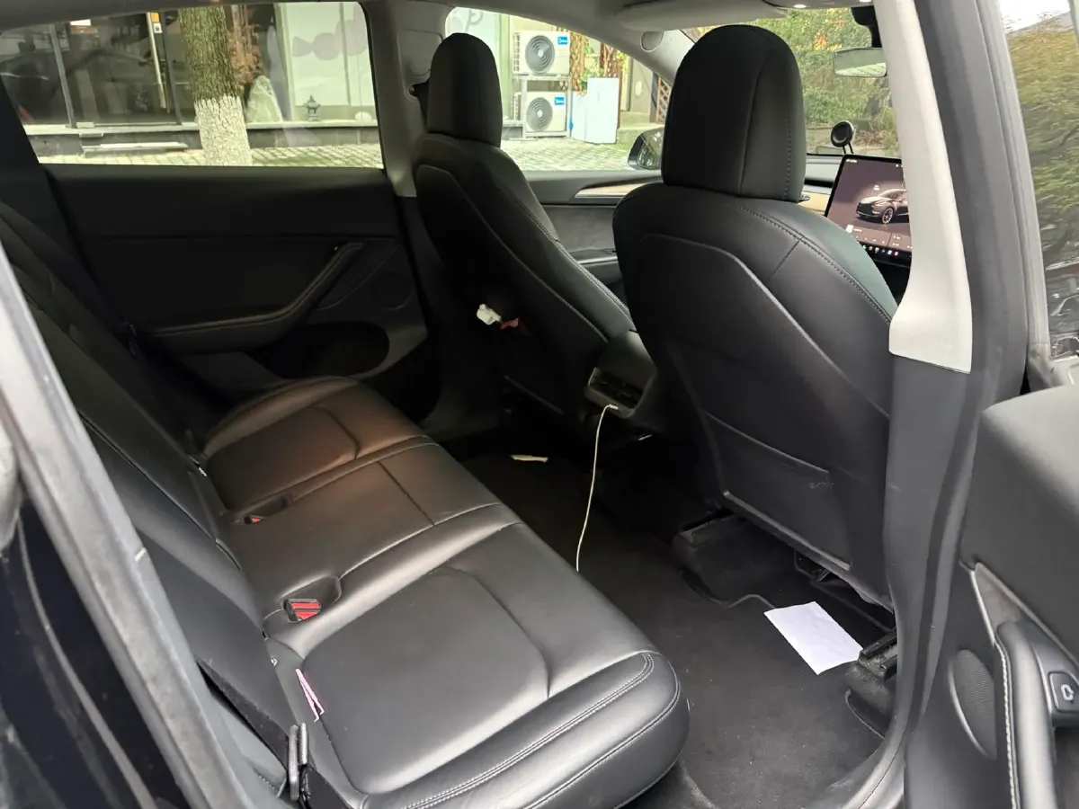 2022 Tesla Model Y BEV 60KWH,autocango,china used car exporter,china ev exporter,chinese used car exporter,chinese used ev exporter