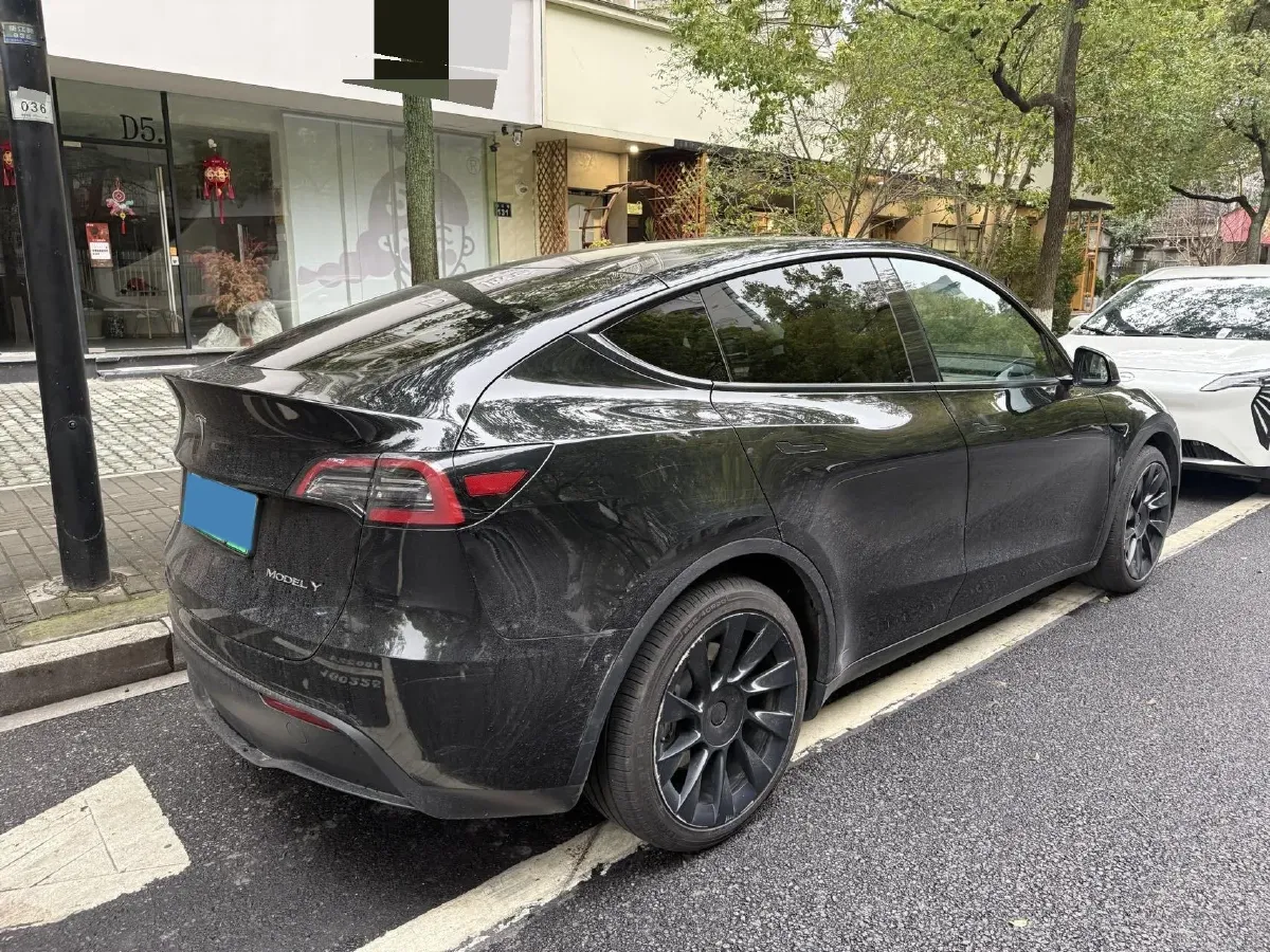 2022 Tesla Model Y BEV 60KWH,autocango,china used car exporter,china ev exporter,chinese used car exporter,chinese used ev exporter