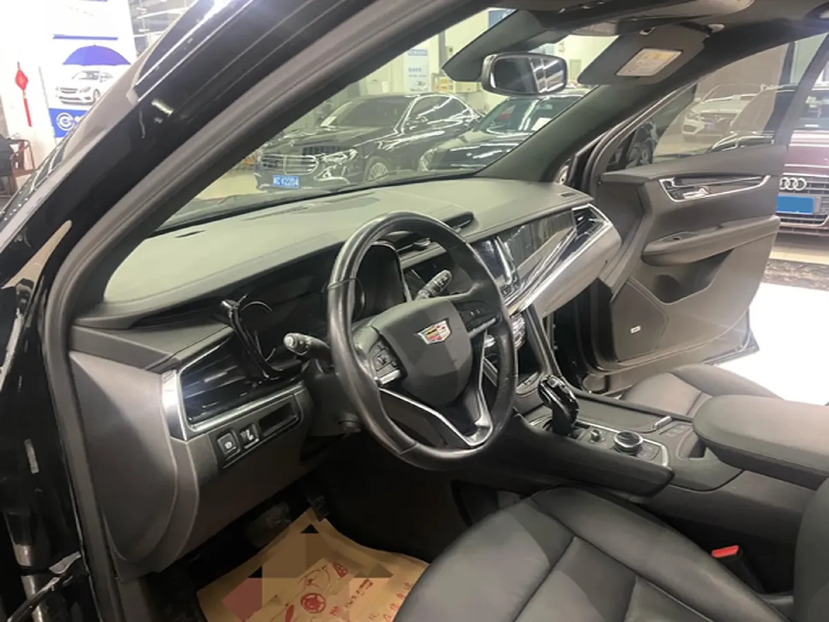 2021 Cadillac XT6 2.0T 237HP L4 9AT,autocango,china used car exporter,china ev exporter,chinese used car exporter,chinese used ev exporter