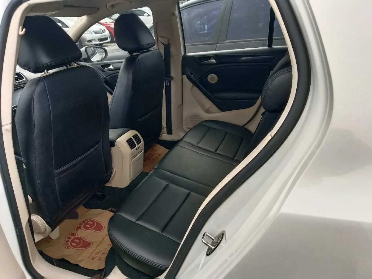 2018 Chery Tiggo 7 1.5T 156HP L4 6DCT,autocango,china used car exporter,china ev exporter,chinese used car exporter,chinese used ev exporter