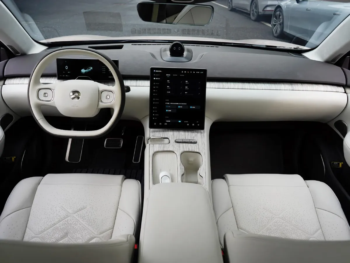 2022 NIO ET7 BEV 100KWH,autocango,china used car exporter,china ev exporter,chinese used car exporter,chinese used ev exporter