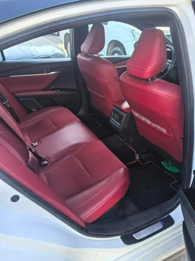 2024 Toyota Camry 2.0L 152HP L4 E-CVT Hybrid,autocango,china used car exporter,china ev exporter,chinese used car exporter,chinese used ev exporter