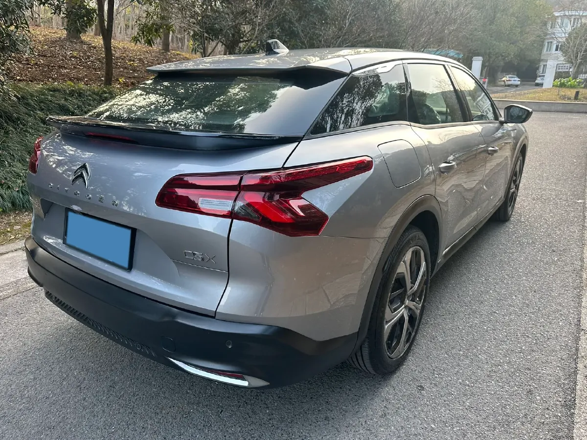 2024 Citroen C5 X 1.6T 175HP L4 8AT,autocango,china used car exporter,china ev exporter,chinese used car exporter,chinese used ev exporter
