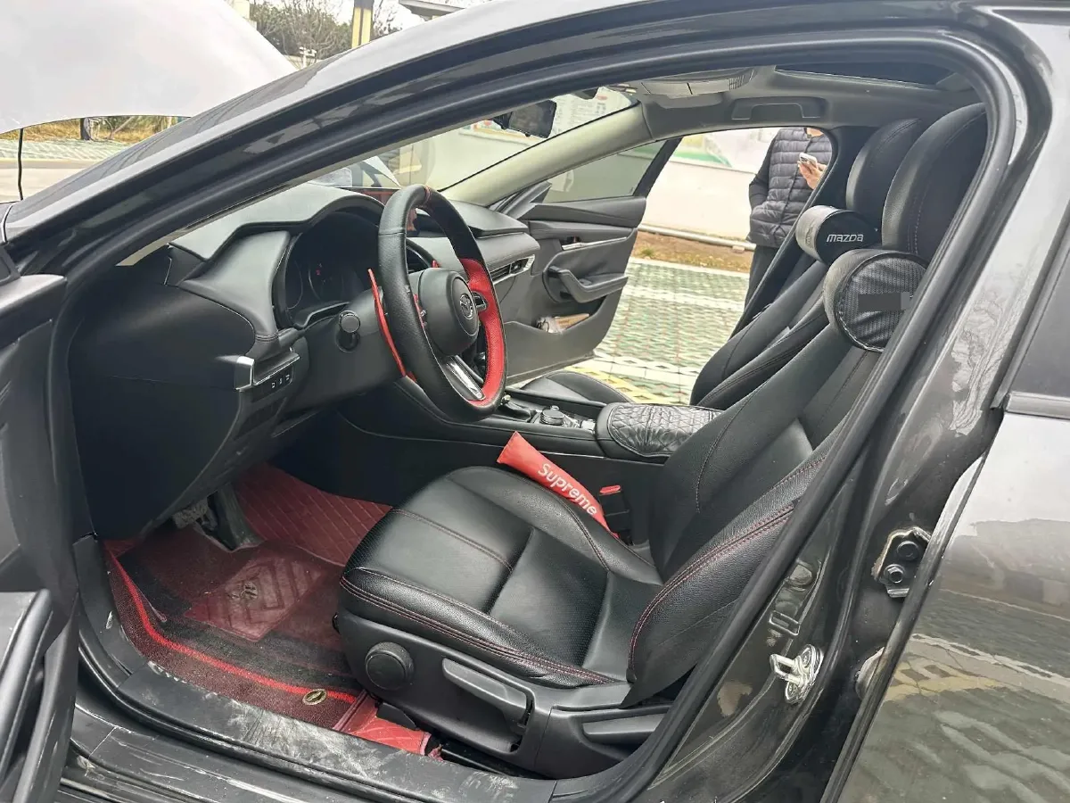 2021 Mazda 3 Axela 2.0L 158HP L4 6AT,autocango,china used car exporter,china ev exporter,chinese used car exporter,chinese used ev exporter