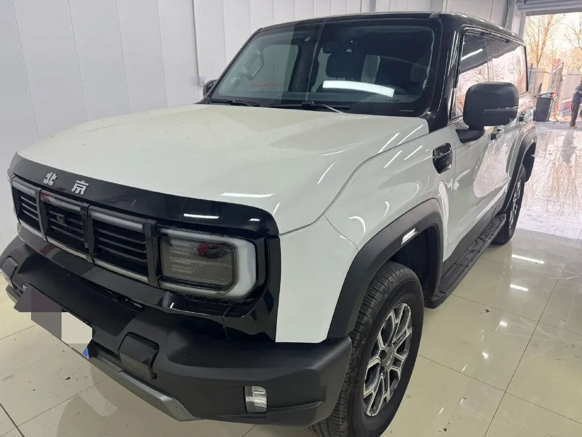 2024 Beijing BJ40 2.0T 245HP L4 8AT,autocango,china used car exporter,china ev exporter,chinese used car exporter,chinese used ev exporter