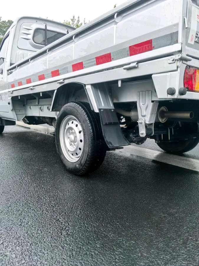 2023 WuLing RongGuang Mini Truck 1.5L 102HP L4 5MT,autocango,china used car exporter,china ev exporter,chinese used car exporter,chinese used ev exporter