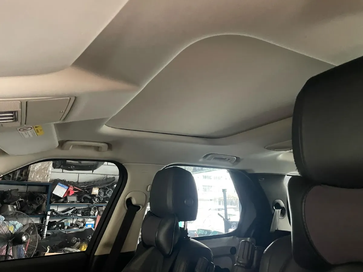 2020 Land Rover Discovery 2.0T 300HP L4 8AT,autocango,china used car exporter,china ev exporter,chinese used car exporter,chinese used ev exporter