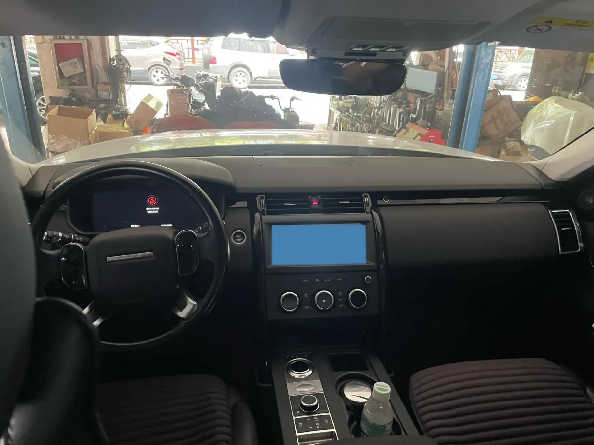 2020 Land Rover Discovery 2.0T 300HP L4 8AT,autocango,china used car exporter,china ev exporter,chinese used car exporter,chinese used ev exporter