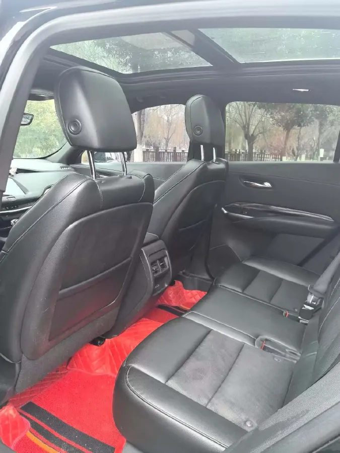 2020 Cadillac XT4 2.0T 241HP L4 9AT,autocango,china used car exporter,china ev exporter,chinese used car exporter,chinese used ev exporter