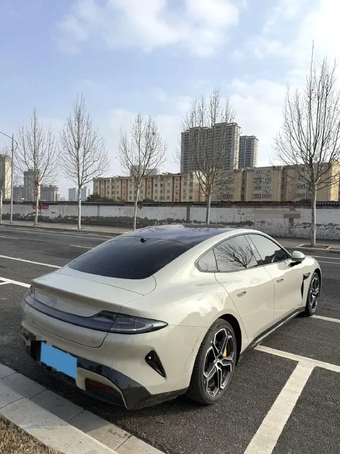 2024 MI SU7 BEV 73.6KWH,autocango,china used car exporter,china ev exporter,chinese used car exporter,chinese used ev exporter