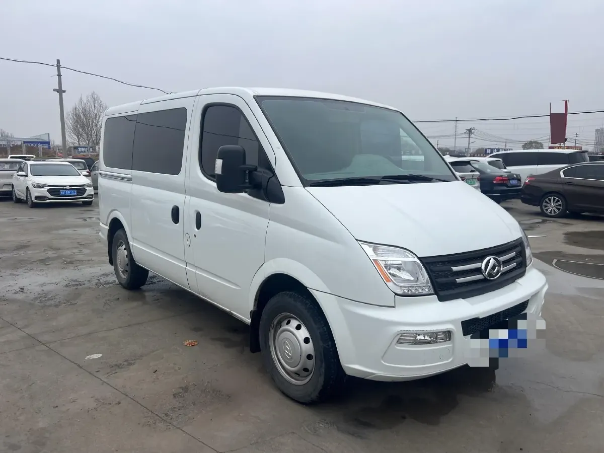 2021 MAXUS XinTu V80 2.0T 139HP L4 6MT,autocango,china used car exporter,china ev exporter,chinese used car exporter,chinese used ev exporter