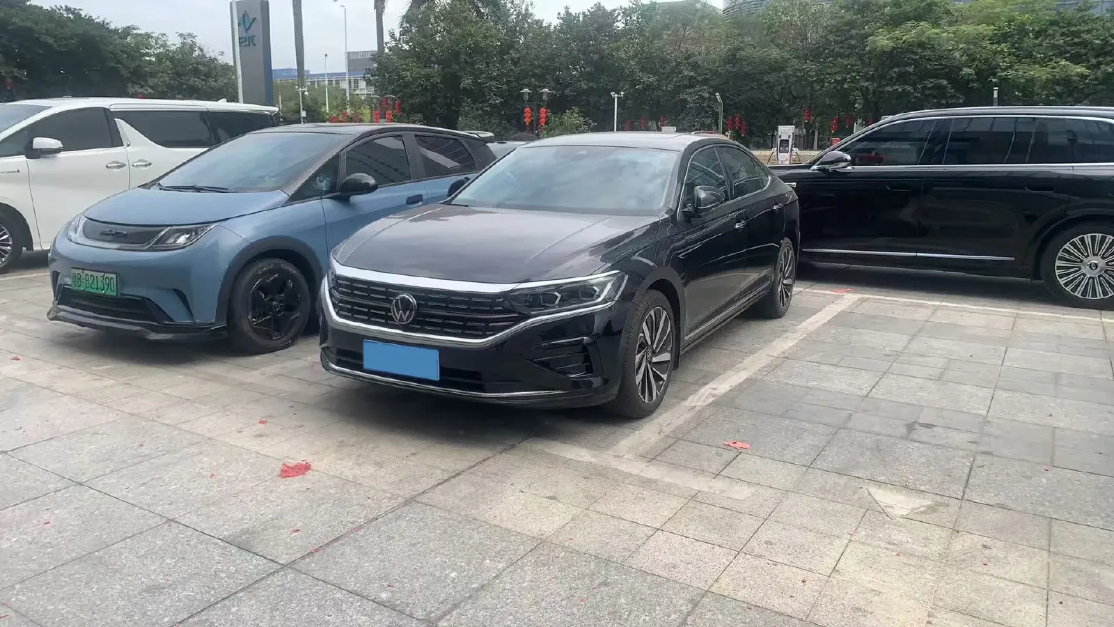 2023 Volkswagen Passat 2.0T 220HP L4 7DCT,autocango,china used car exporter,china ev exporter,chinese used car exporter,chinese used ev exporter