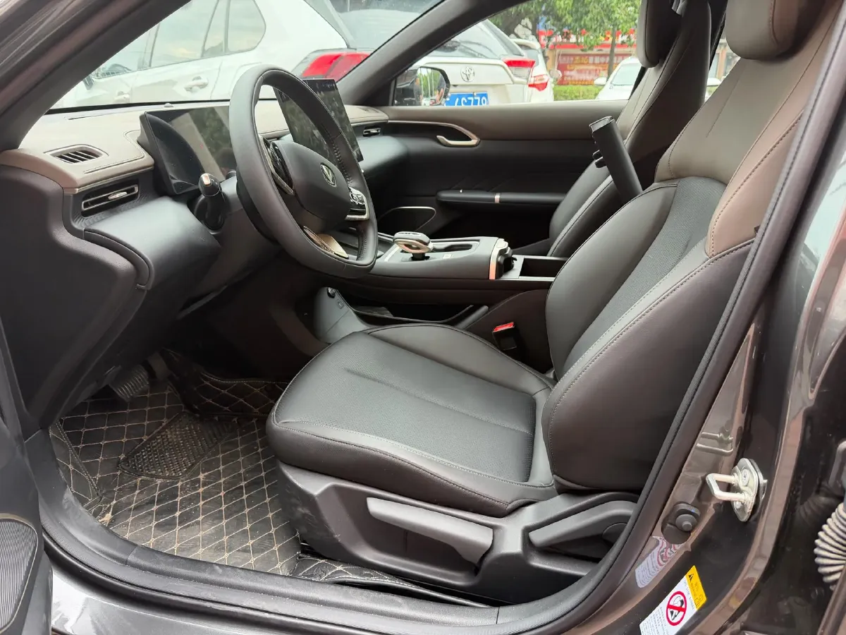 2026 ChangAn Eado 1.5T 192HP L4 7DCT,autocango,china used car exporter,china ev exporter,chinese used car exporter,chinese used ev exporter