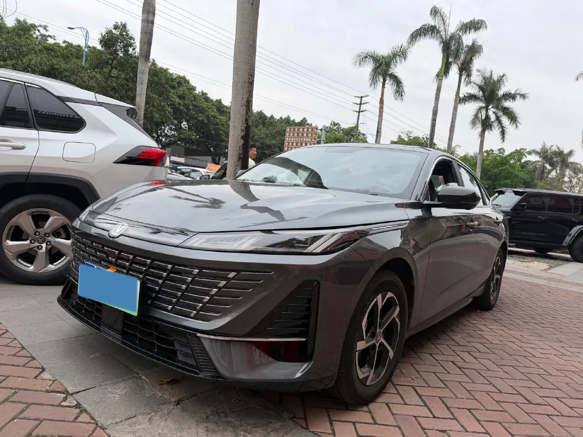 2026 ChangAn Eado 1.5T 192HP L4 7DCT,autocango,china used car exporter,china ev exporter,chinese used car exporter,chinese used ev exporter