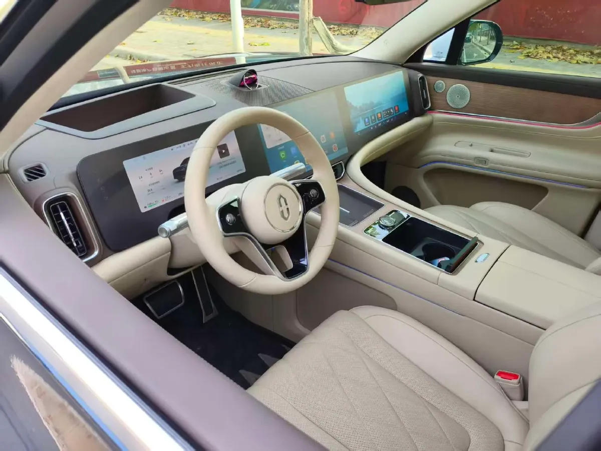 2024 AITO AITO M9 1.5T 152HP L4 REEV 42KWH,autocango,china used car exporter,china ev exporter,chinese used car exporter,chinese used ev exporter