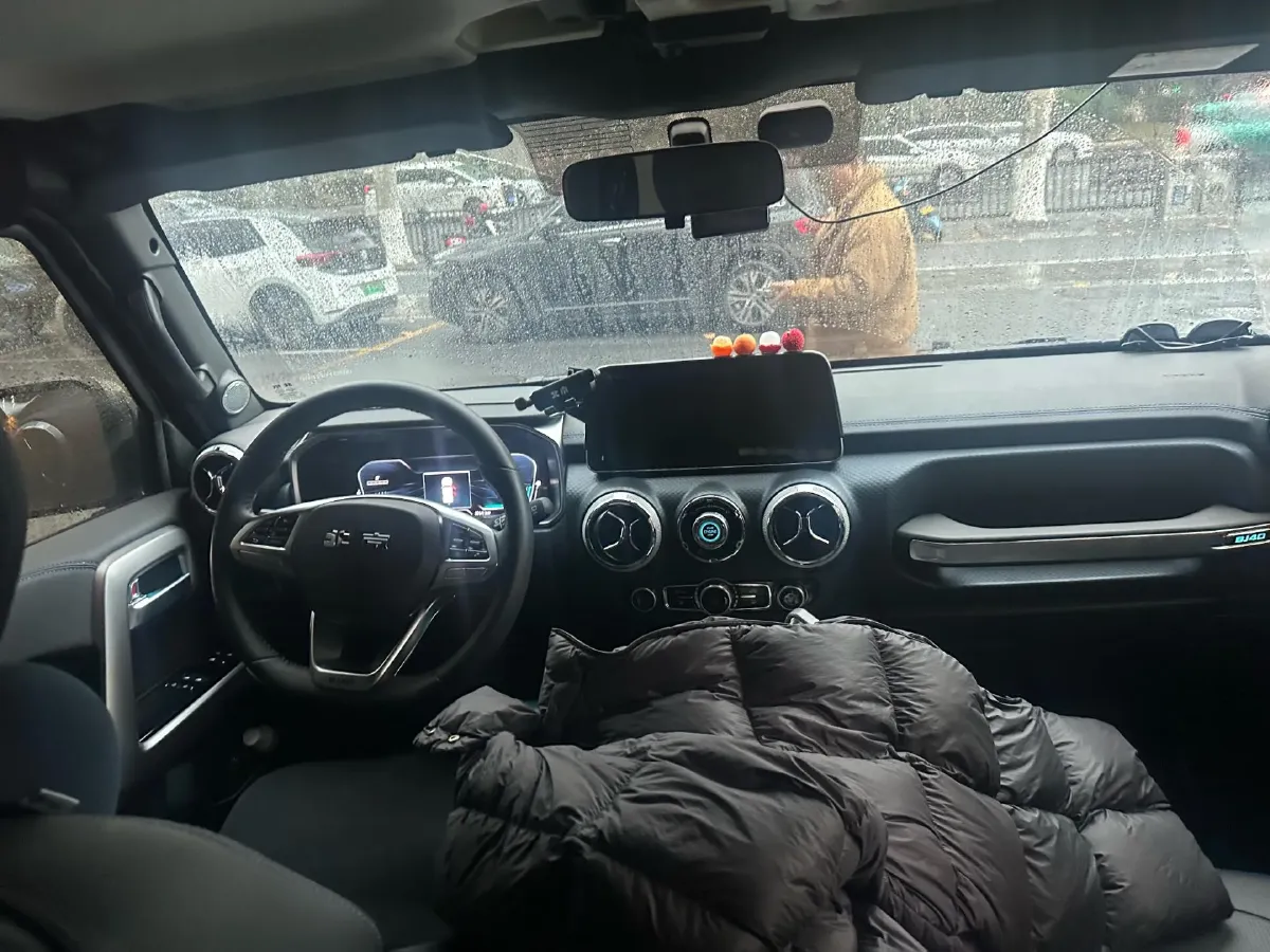 2024 Beijing BJ40 2.0T 163HP L4 8AT,autocango,china used car exporter,china ev exporter,chinese used car exporter,chinese used ev exporter