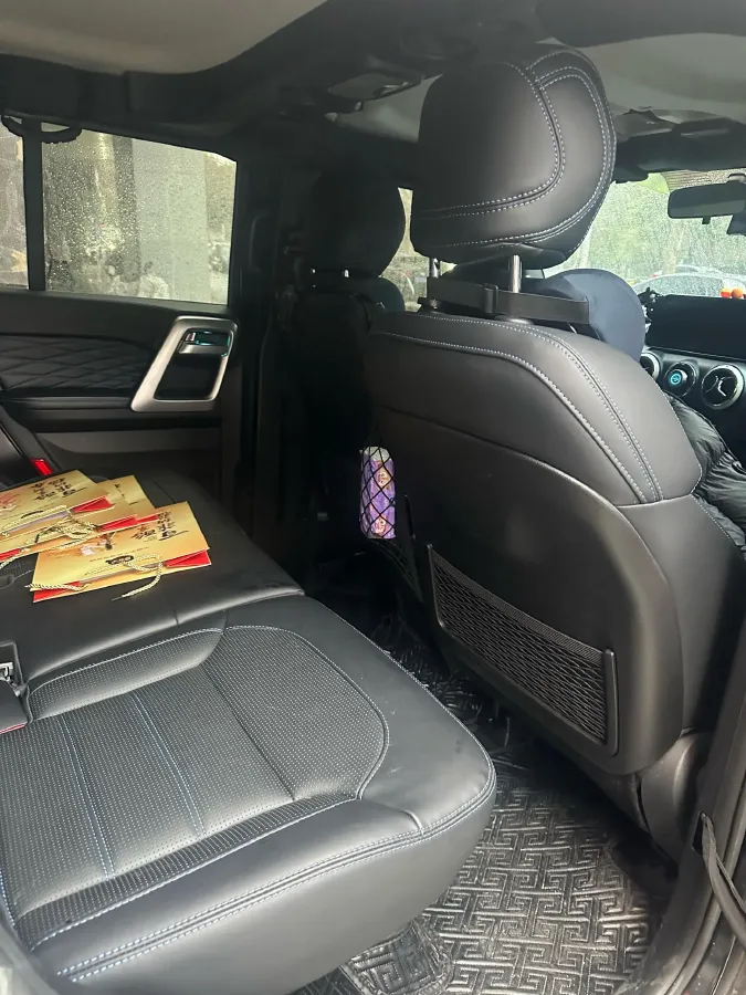 2024 Beijing BJ40 2.0T 163HP L4 8AT,autocango,china used car exporter,china ev exporter,chinese used car exporter,chinese used ev exporter