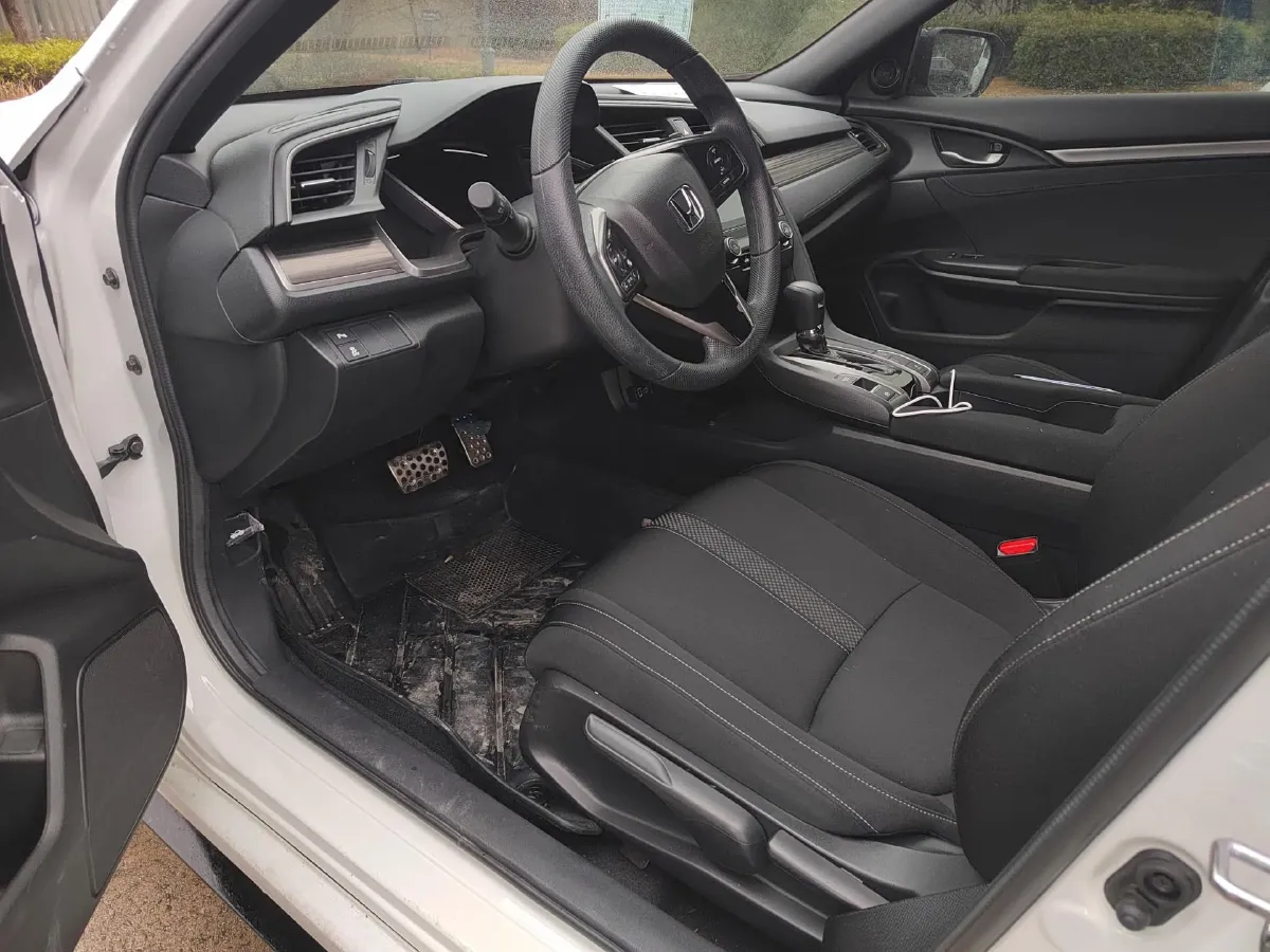 2021 Honda Civic 1.5T 177HP L4 CVT,autocango,china used car exporter,china ev exporter,chinese used car exporter,chinese used ev exporter