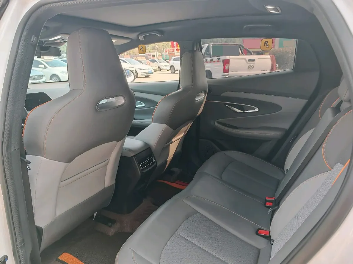 2022 ChangAn UNI-T 1.5T 188HP L4 7DCT,autocango,china used car exporter,china ev exporter,chinese used car exporter,chinese used ev exporter