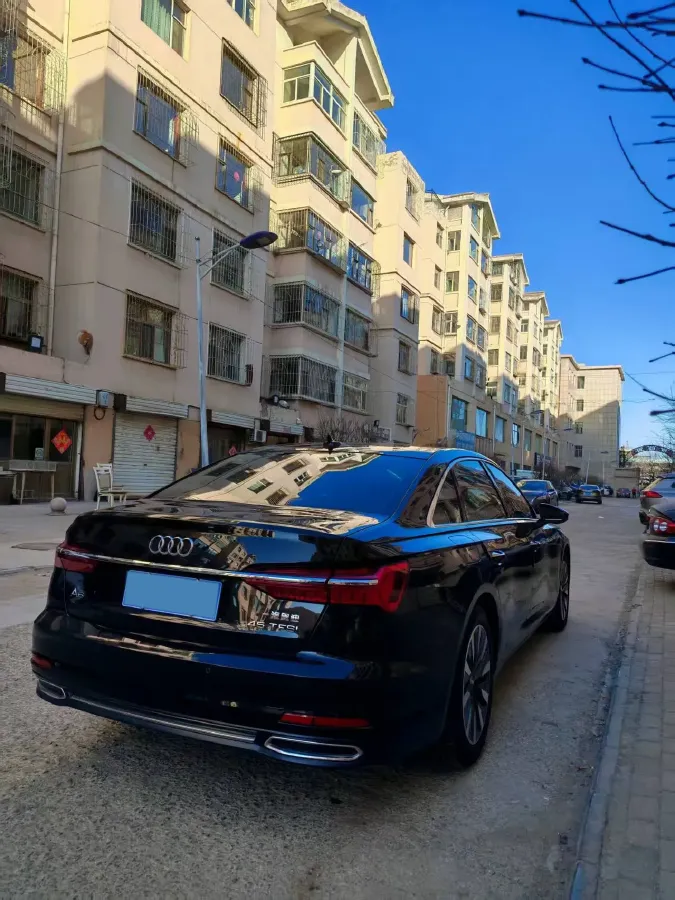 2020 Audi A6L 2.0T 224HP L4 7DCT,autocango,china used car exporter,china ev exporter,chinese used car exporter,chinese used ev exporter