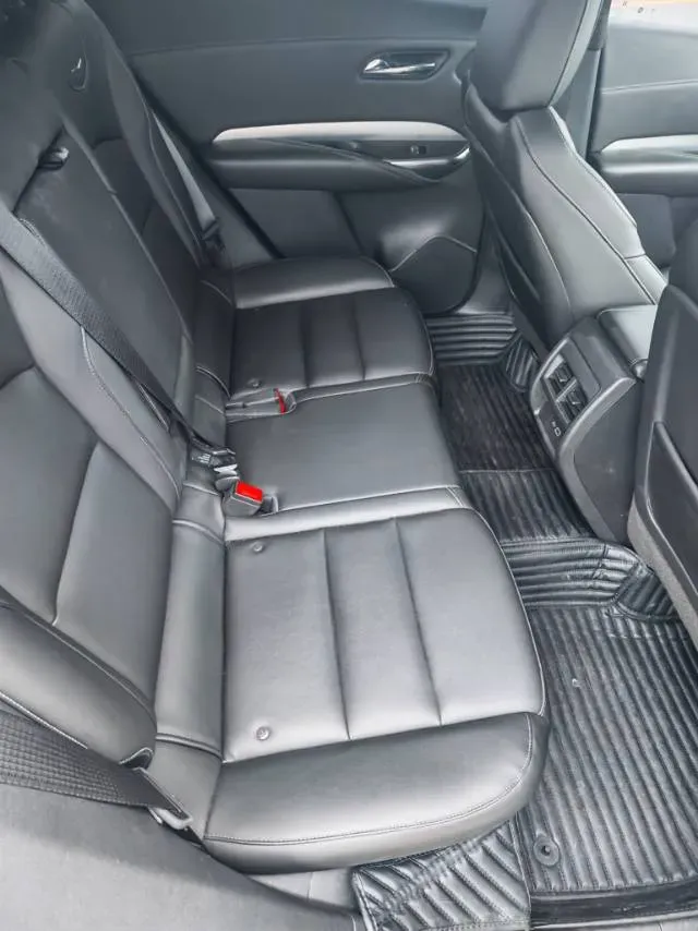 2020 Cadillac XT4 2.0T 241HP L4 9AT,autocango,china used car exporter,china ev exporter,chinese used car exporter,chinese used ev exporter