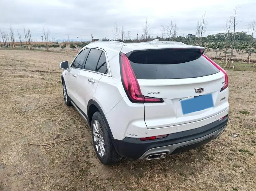 2020 Cadillac XT4 2.0T 241HP L4 9AT,autocango,china used car exporter,china ev exporter,chinese used car exporter,chinese used ev exporter