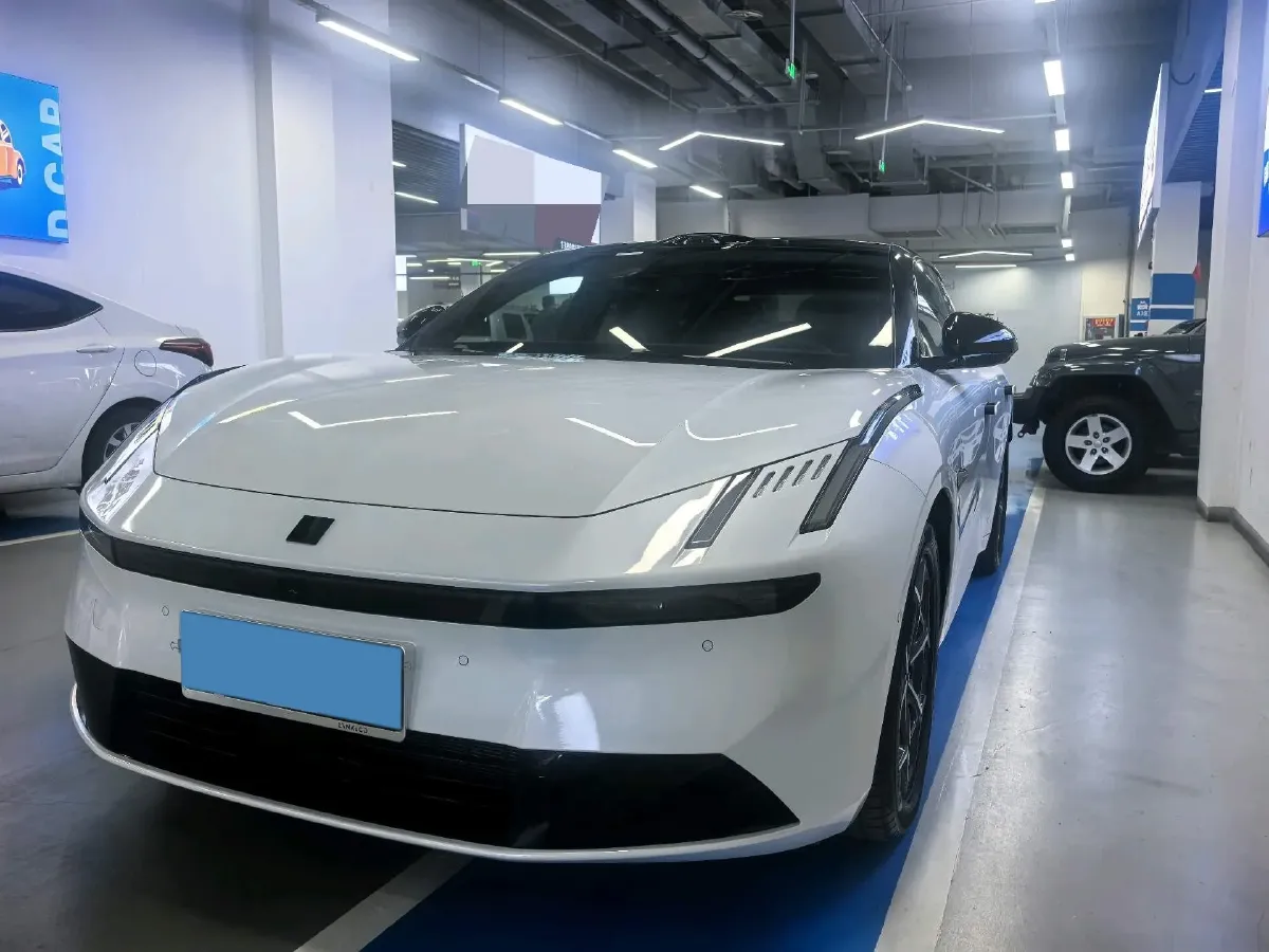 2025 LYNK&CO 10 EM-P 1.5T 163HP L4 3DHT PHEV,autocango,china used car exporter,china ev exporter,chinese used car exporter,chinese used ev exporter