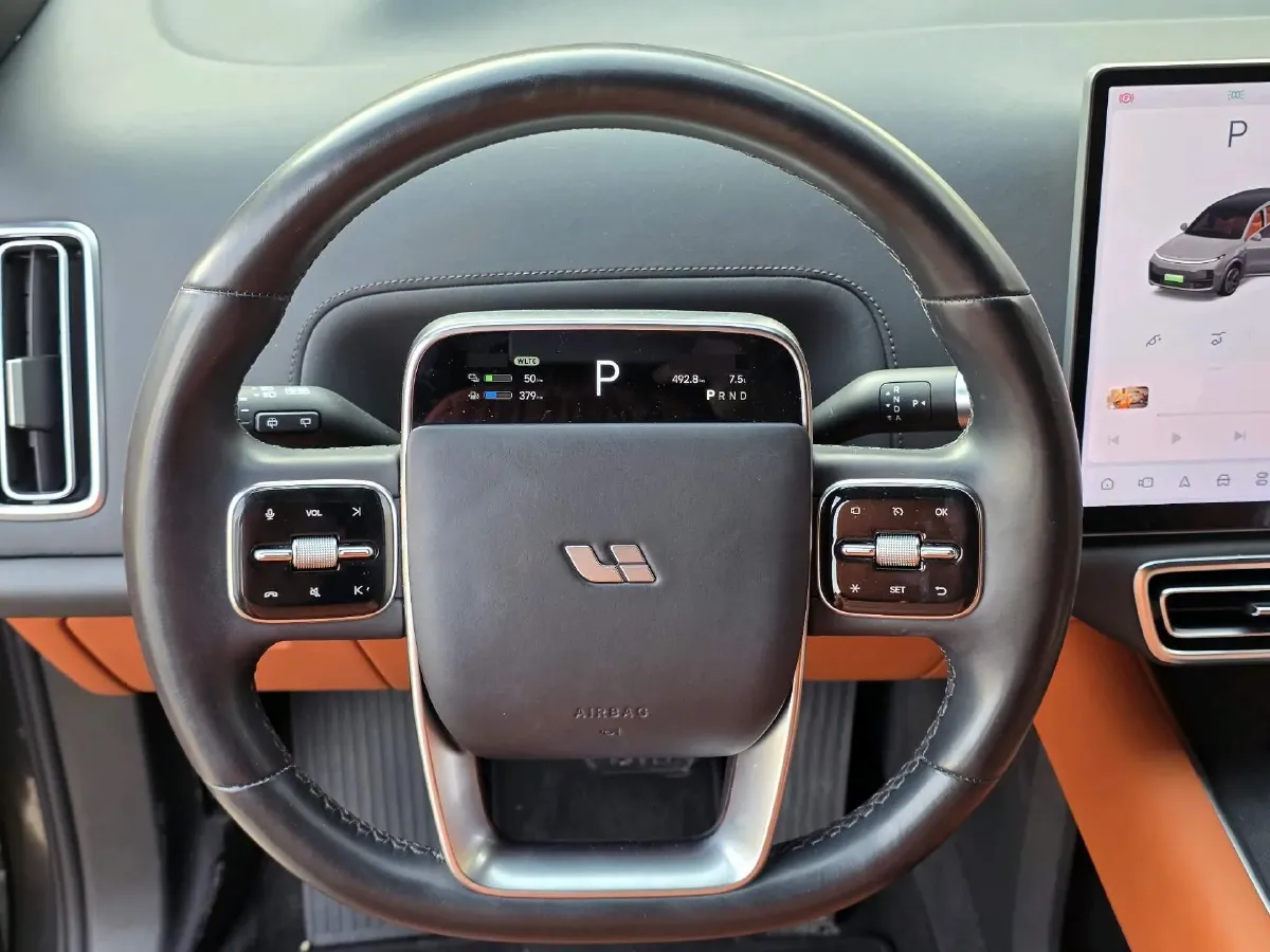 2023 Li L8 Range Extended 154HP REEV 40.9KWH,autocango,china used car exporter,china ev exporter,chinese used car exporter,chinese used ev exporter